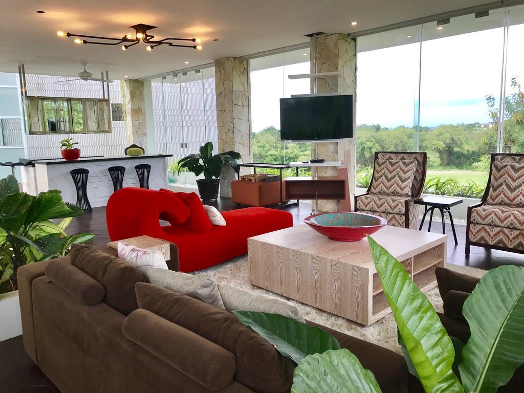 New Kuta Golf / Ocean Villa Uluwatu  Exterior photo
